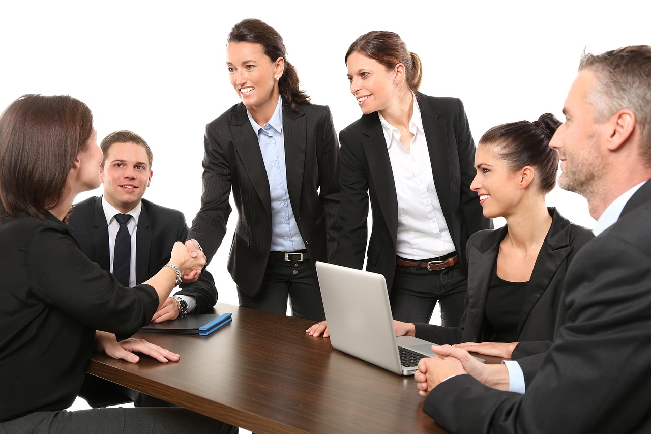 Navigating SaaS Agreements: When Do You Need a saas agreements TOS Lawyer?