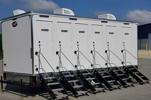 portable restroom rental