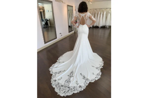 bridal shop wedding dresses