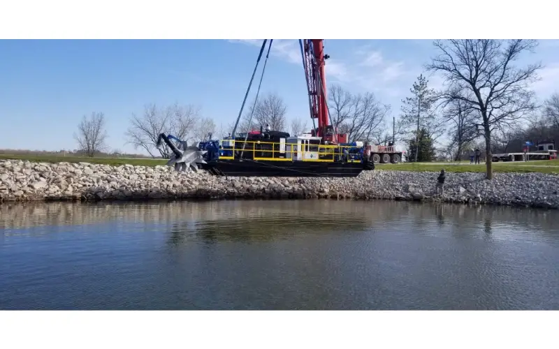 Self-Propelled Dredge